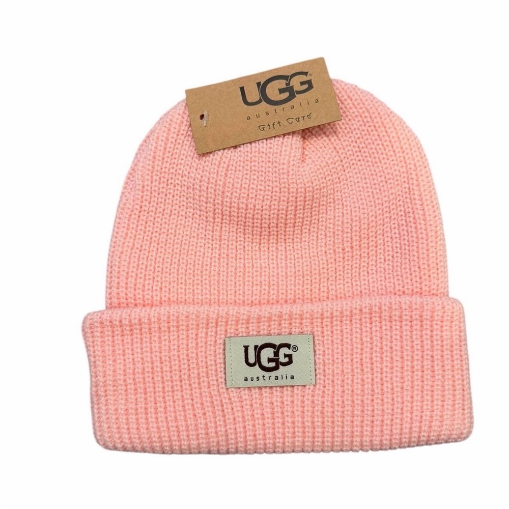 UGG women’s Soft Pink Knit Hat